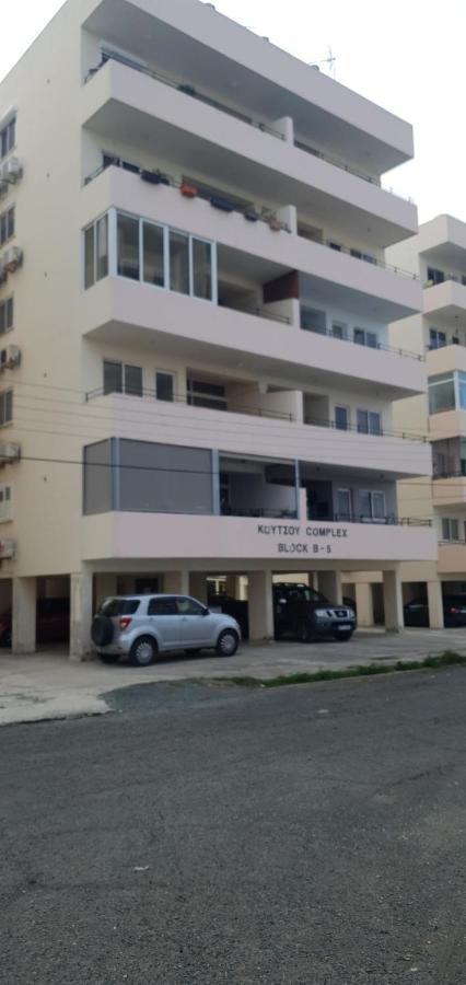 Vasilas Holiday Apartment #2 Larnaca Exterior photo