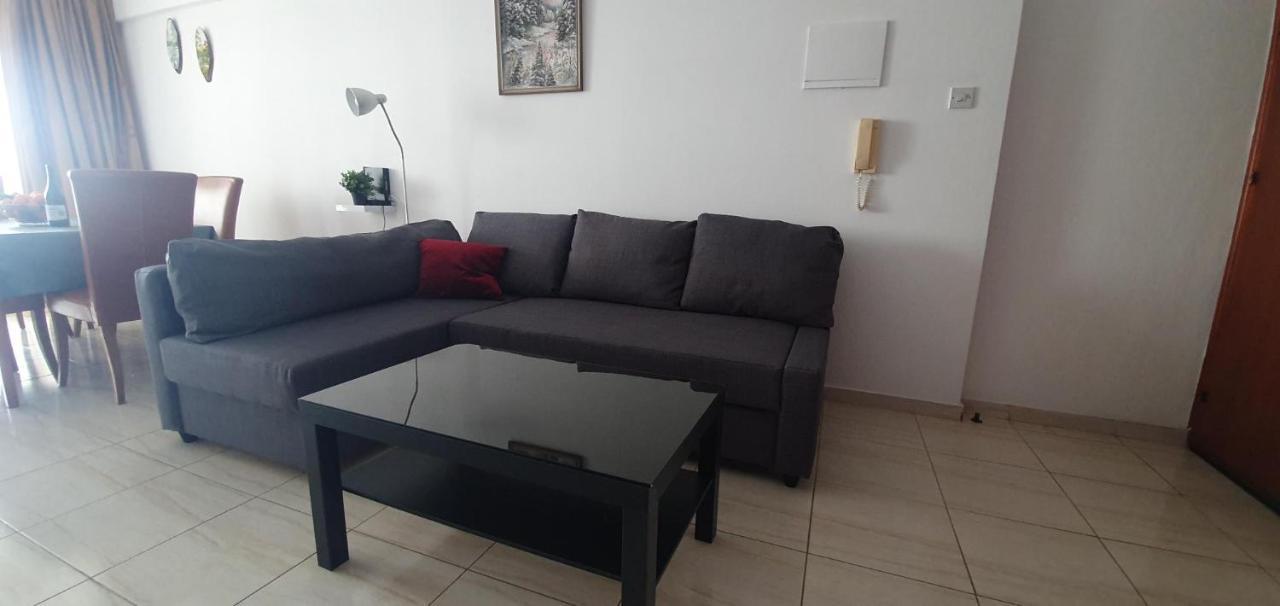 Vasilas Holiday Apartment #2 Larnaca Exterior photo